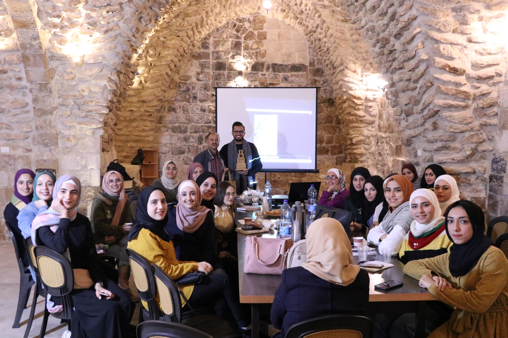 A workshop on ethnographic photography in the cultural center